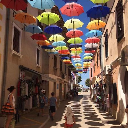 Novigrad Istria Old City מראה חיצוני תמונה