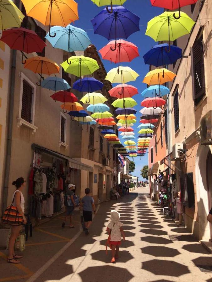 Novigrad Istria Old City מראה חיצוני תמונה
